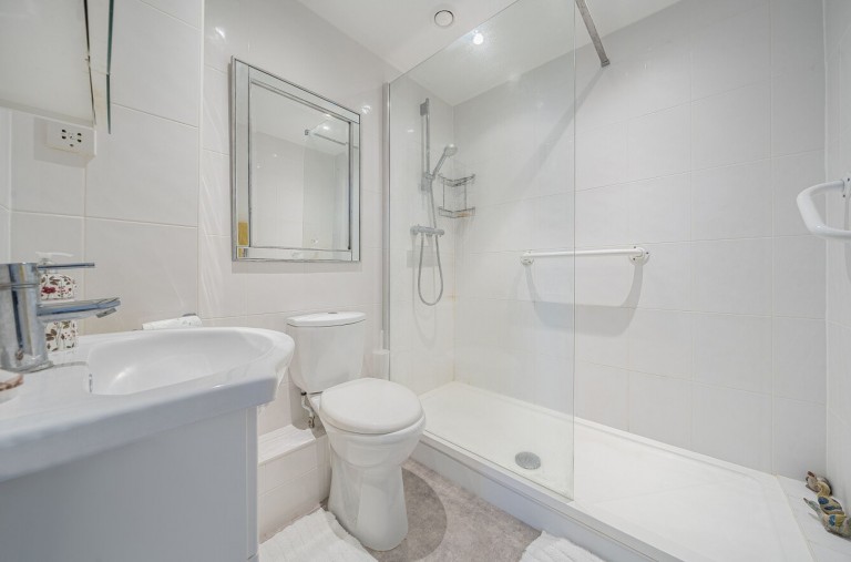 Images for Freya Close, Middleton-On-Sea, PO22