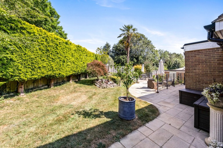 Images for Thornden, Cowfold, RH13
