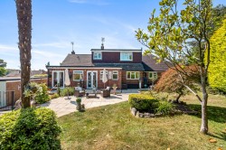 Images for Thornden, Cowfold, RH13