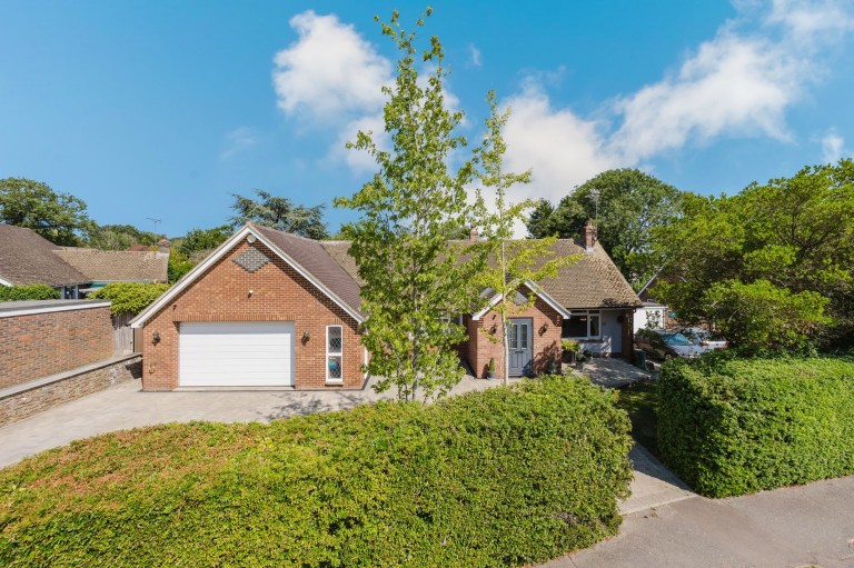 Images for Thornden, Cowfold, RH13