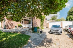 Images for Thornden, Cowfold, RH13