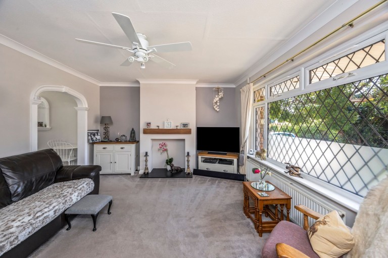 Images for Thornden, Cowfold, RH13