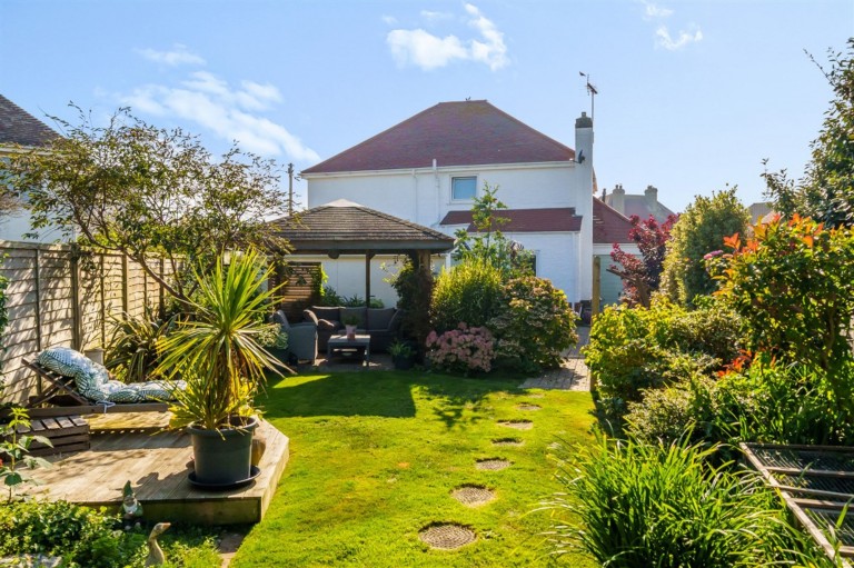 Images for 15 Second Avenue, Felpham, PO22