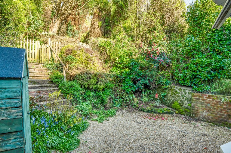 Images for Hollycombe, Liphook, GU30