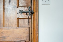 Images for Hollycombe, Liphook, GU30