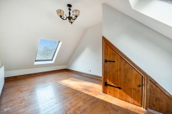 Images for Hollycombe, Liphook, GU30