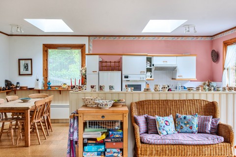 Click the photo for more details of Nonnington Lane, Graffham, GU28