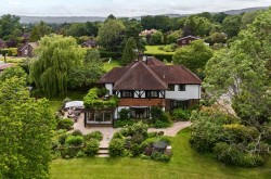 Images for Ballsdown, Chiddingfold, GU8