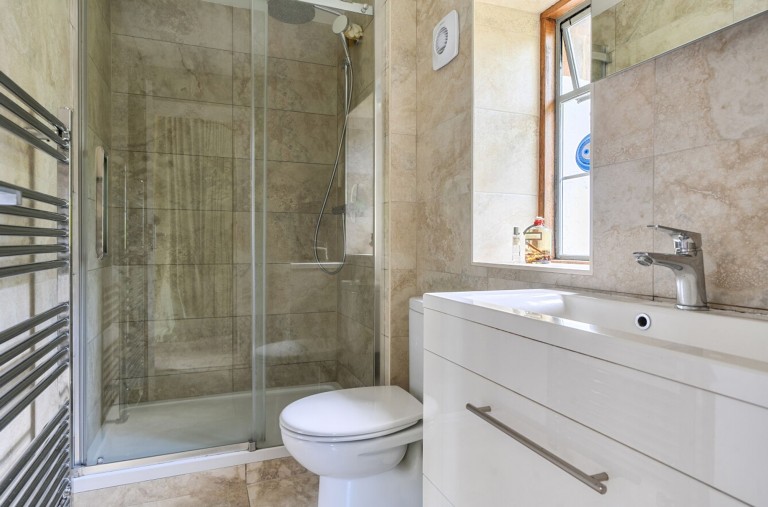 Images for Ballsdown, Chiddingfold, GU8