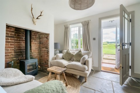 Click the photo for more details of Lavender Row, Stedham, GU29