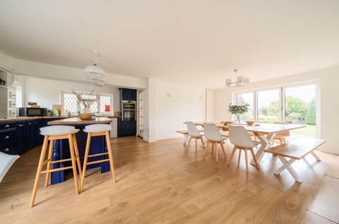 Click the photo for more details of Hoe Lane, Flansham, PO22