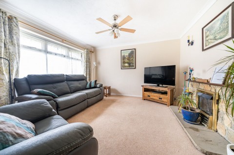 Click the photo for more details of Gilpin Close, Chichester, PO19