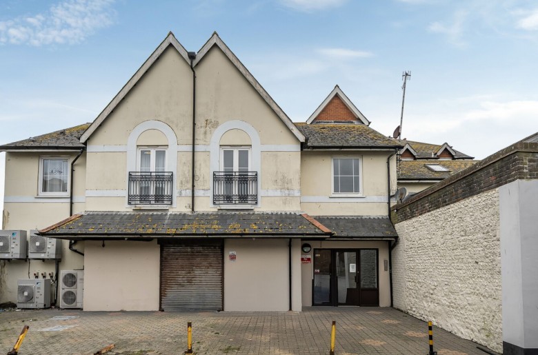 Click the photo for more details of Norfolk Street, Waterloo Court Norfolk Street, PO21