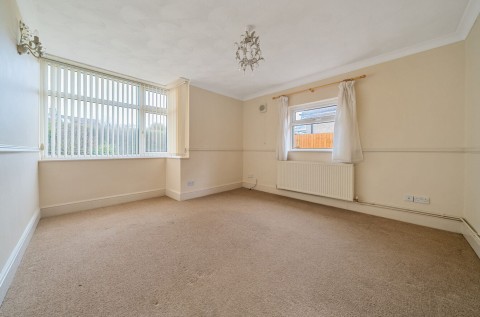 Click the photo for more details of Mosdell Road, Emsworth, PO10