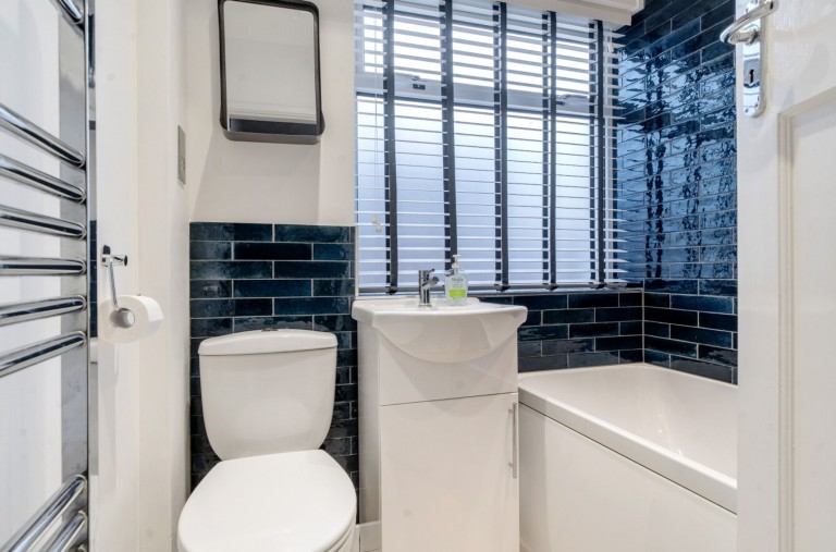 Images for Lynton Road, Petersfield, GU32