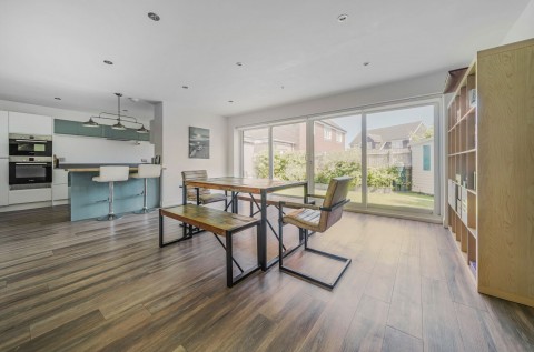 Click the photo for more details of James Street, Selsey, PO20