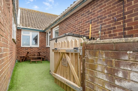 Click the photo for more details of High Street, Selsey, PO20