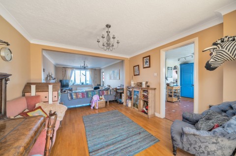 Click the photo for more details of Lifeboat Way, Selsey, PO20