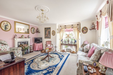Click the photo for more details of Malthouse Road, Selsey, PO20
