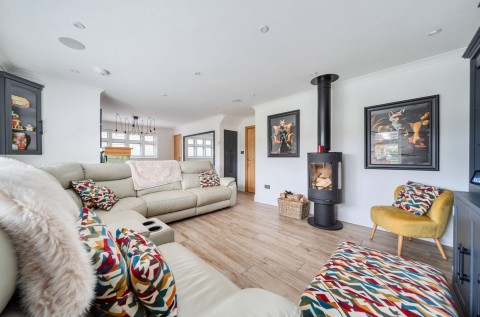 Click the photo for more details of Gainsborough Drive, Selsey, PO20