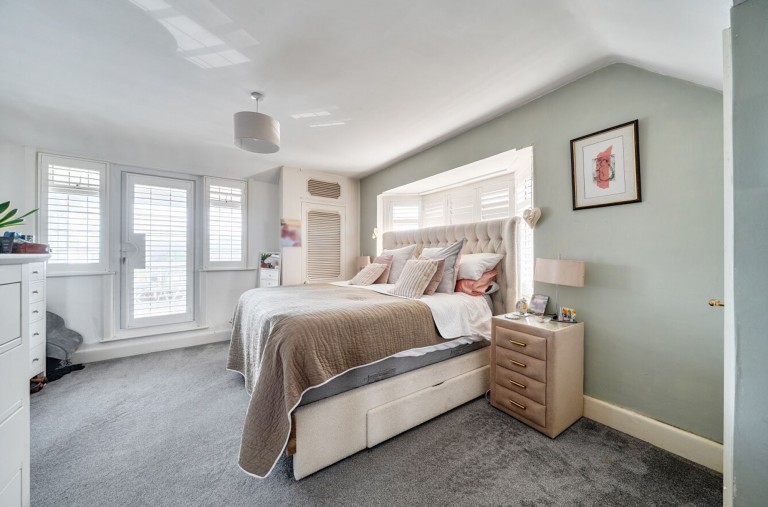 Images for 2 Vincent Road, Selsey, PO20