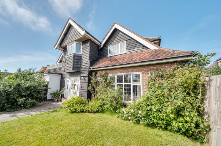 Images for 2 Vincent Road, Selsey, PO20