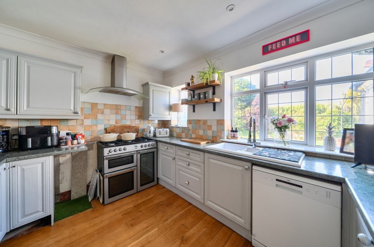 Images for 2 Vincent Road, Selsey, PO20
