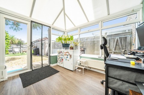 Click the photo for more details of Flansham Park, Felpham, PO22