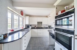 Images for Penn Close, Middleton-On-Sea, PO22