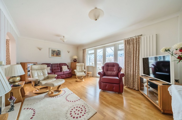Images for Penn Close, Middleton-On-Sea, PO22