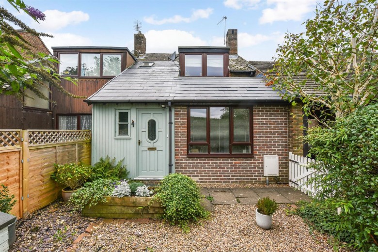 Click the photo for more details of Churchmead Close, Lavant, PO18