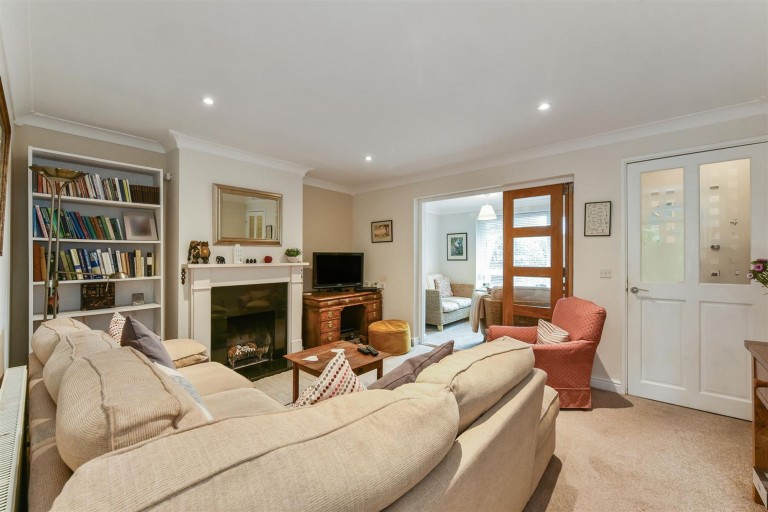 Images for Churchmead Close, Lavant, PO18