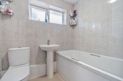 Images for Longmeadow Gardens, Birdham, PO20