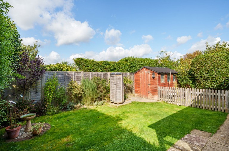 Images for Longmeadow Gardens, Birdham, PO20