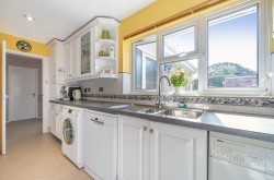 Images for Longmeadow Gardens, Birdham, PO20