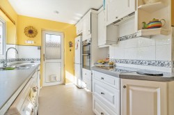Images for Longmeadow Gardens, Birdham, PO20