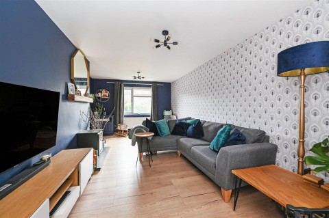 Click the photo for more details of Orchard Side, Hunston, PO20