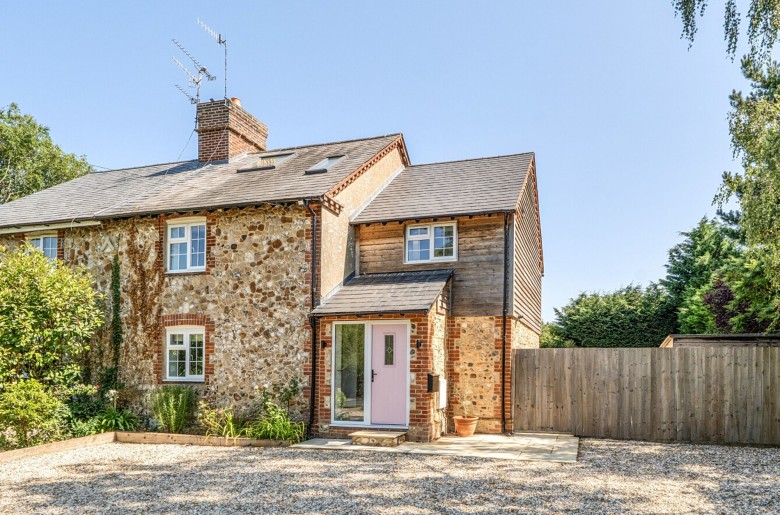 Click the photo for more details of Vinnetrow Road, Runcton, PO20