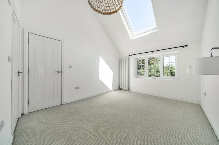 Images for Vinnetrow Road, Runcton, PO20