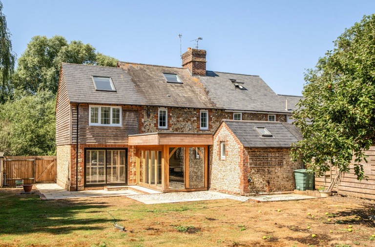 Images for Vinnetrow Road, Runcton, PO20