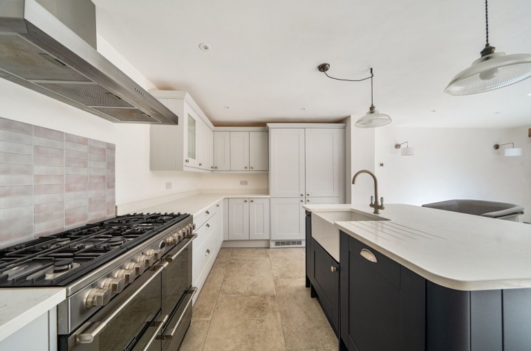 Images for Vinnetrow Road, Runcton, PO20