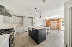 Images for Vinnetrow Road, Runcton, PO20