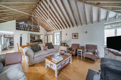 Click the photo for more details of Hoe Lane, Flansham, PO22
