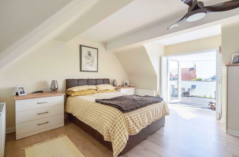 Images for Old Point, Middleton-On-Sea, PO22