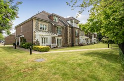 Images for Greenfields, Middleton-On-Sea, PO22