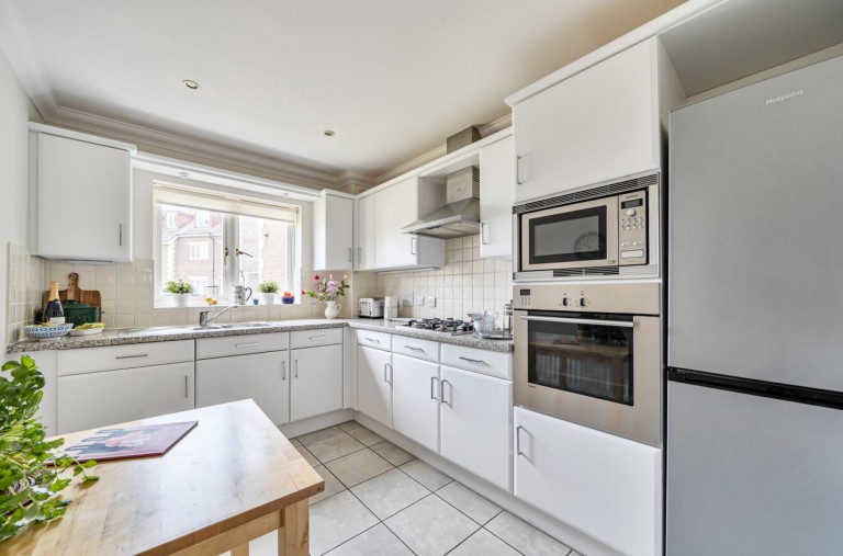 Images for Greenfields, Middleton-On-Sea, PO22