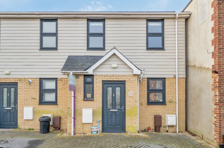 Click the photo for more details of Elmer Road, Elmer, PO22