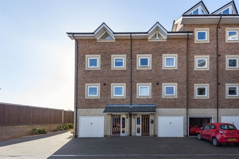 Images for Kings Parade, Bognor Regis, PO21