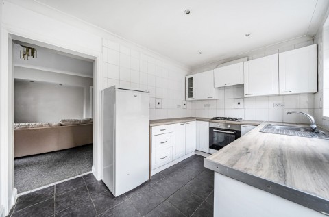 Click the photo for more details of Pagham Road, Nyetimber, PO21