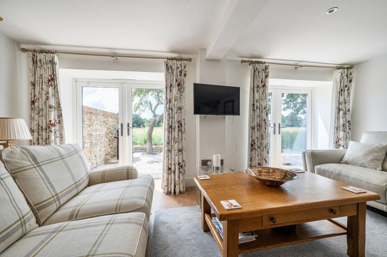 Images for Wight Cottage, Main Road, PO18